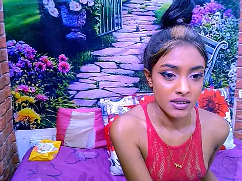IndianPretty14u2Luv webcam