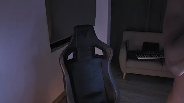 Liam_V webcam