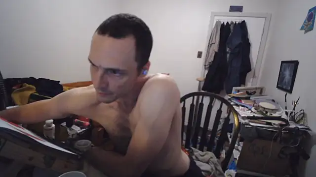 JohnnyMoves webcam