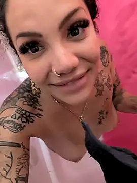 Av3ryyBe3 webcam