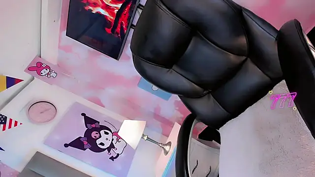 EmmaSweet23 webcam