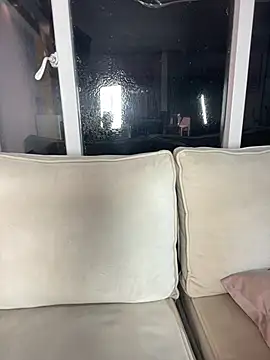 SofiaBrown_Pink webcam