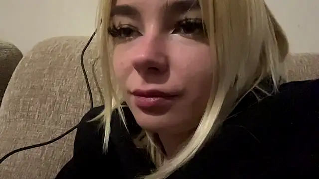 KimberliBaskerville webcam