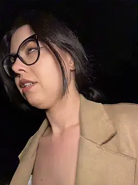 KaylaLewyss webcam