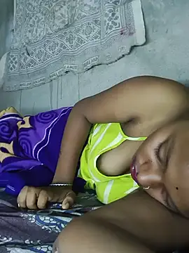 Hot-Sweety7 webcam