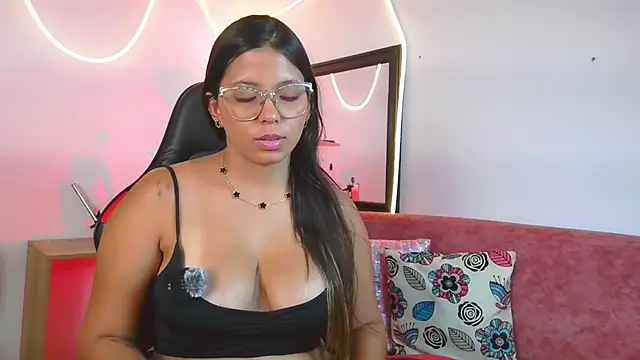 Megaan_Greey
