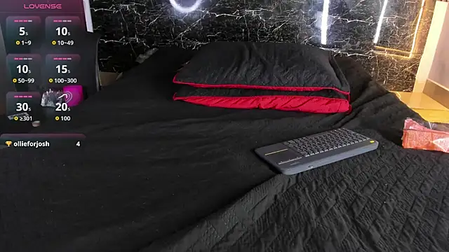 Adrian_Wolf webcam