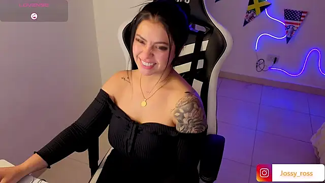 Victoryyy_ live cam on StripChat