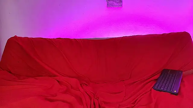 Nikki__uwu webcam