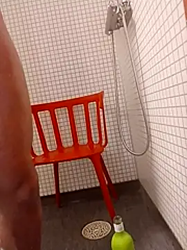 Tyyson03 élő chatszobája