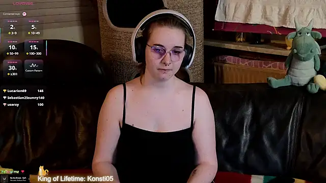 GamerGirl_Eve webcam