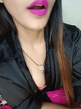 xpihu (F young) - Full nude