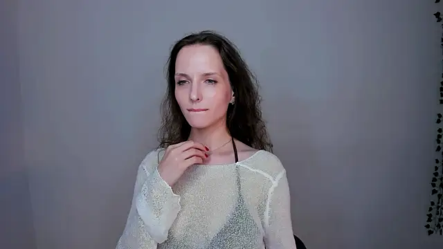 Ariadna_Shy webcam