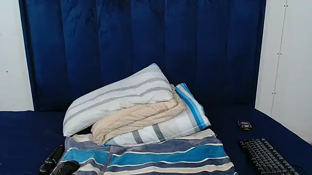 SexyRebellicious webcam
