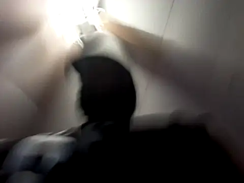 SukItSlo444 webcam