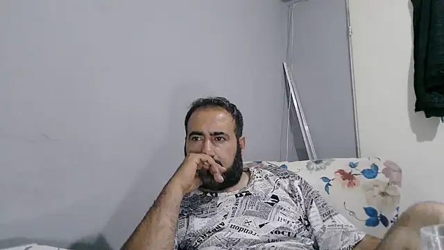 -dark-look- live sex cam