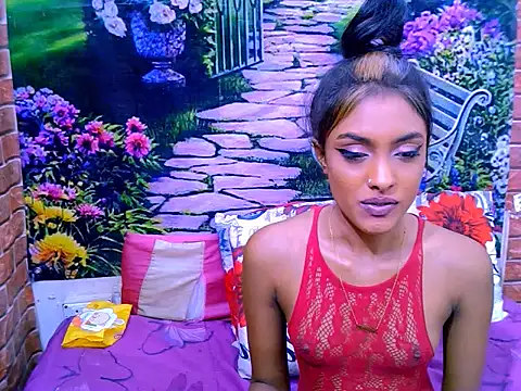 IndianPretty14u2Luv webcam