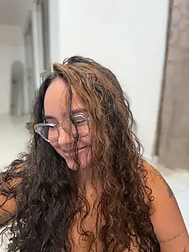 CurlyGirl_1 webcam