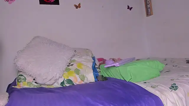 natasha_rodriguez1_ webcam