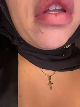 zahra_Jalid webcam