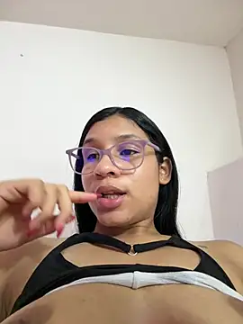Danaeluxe webcam