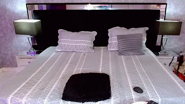 BrandyQueenx webcam
