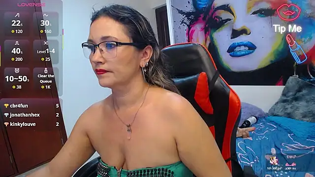 noelia_milf19 webcam