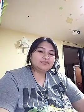 LauraHorny69 webcam