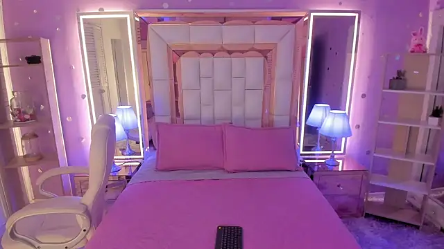Goldentemptation_ webcam