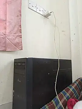 Nishit_pari-03 webcam