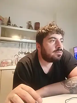 bear_skinny webcam
