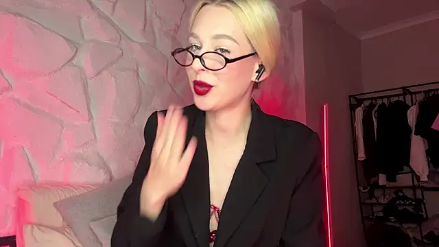 leila_elli webcam