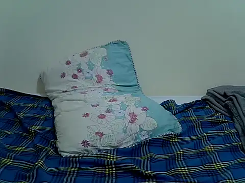 freakypetite webcam