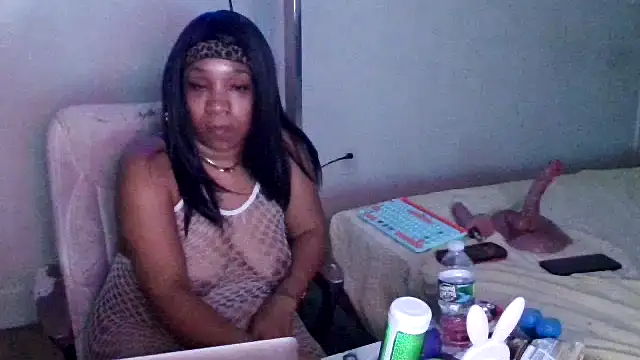mzpretty444 webcam
