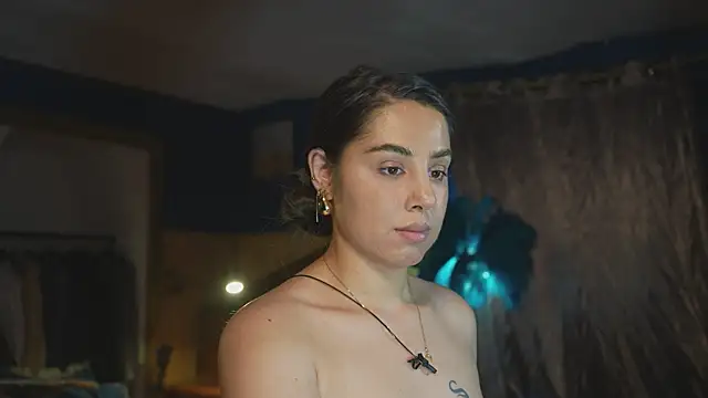 VanessaDoyle webcam