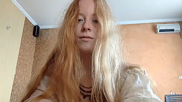 KateVibe_01 webcam