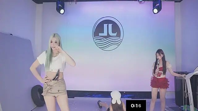 Sw-001 Live Web Cam Show