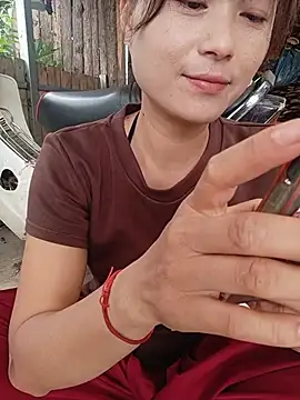 Linda-yiyi webcam