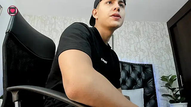 Lander_Cruz Live Web Cam Show