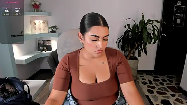 AmeliaHart_ webcam