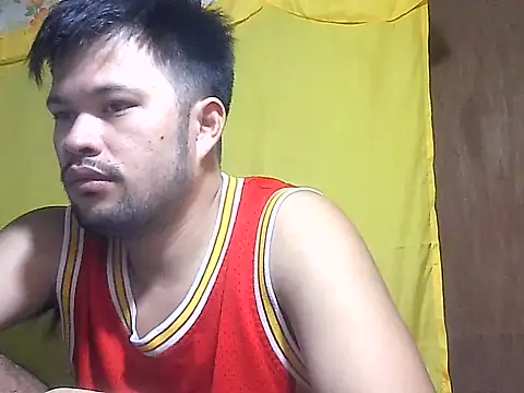 HairyHottestpinoyHandsome webcam