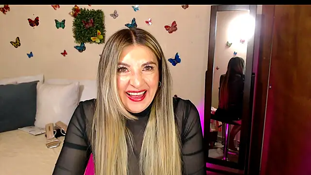 Jolie-Mature webcam