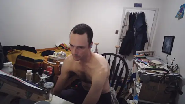 JohnnyMoves webcam