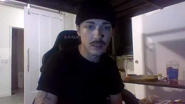 Jbenz420 live cam on StripChat