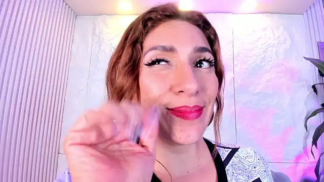 naughty_flower18 webcam