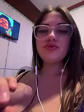 JosefaSweet webcam