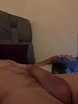 reyadXxxx webcam