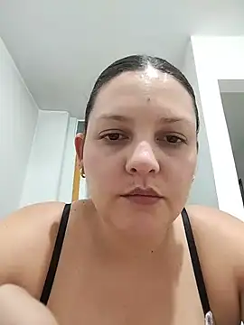Mia_Hampton webcam
