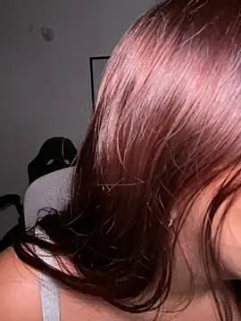 Zarahs_Blare1 webcam