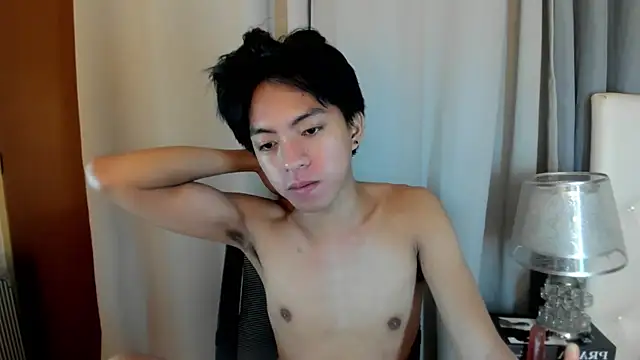 davincihugecock live sex cam